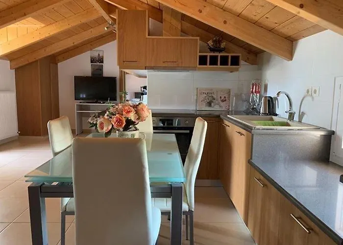 Apartman Frezia Apartment 3 *